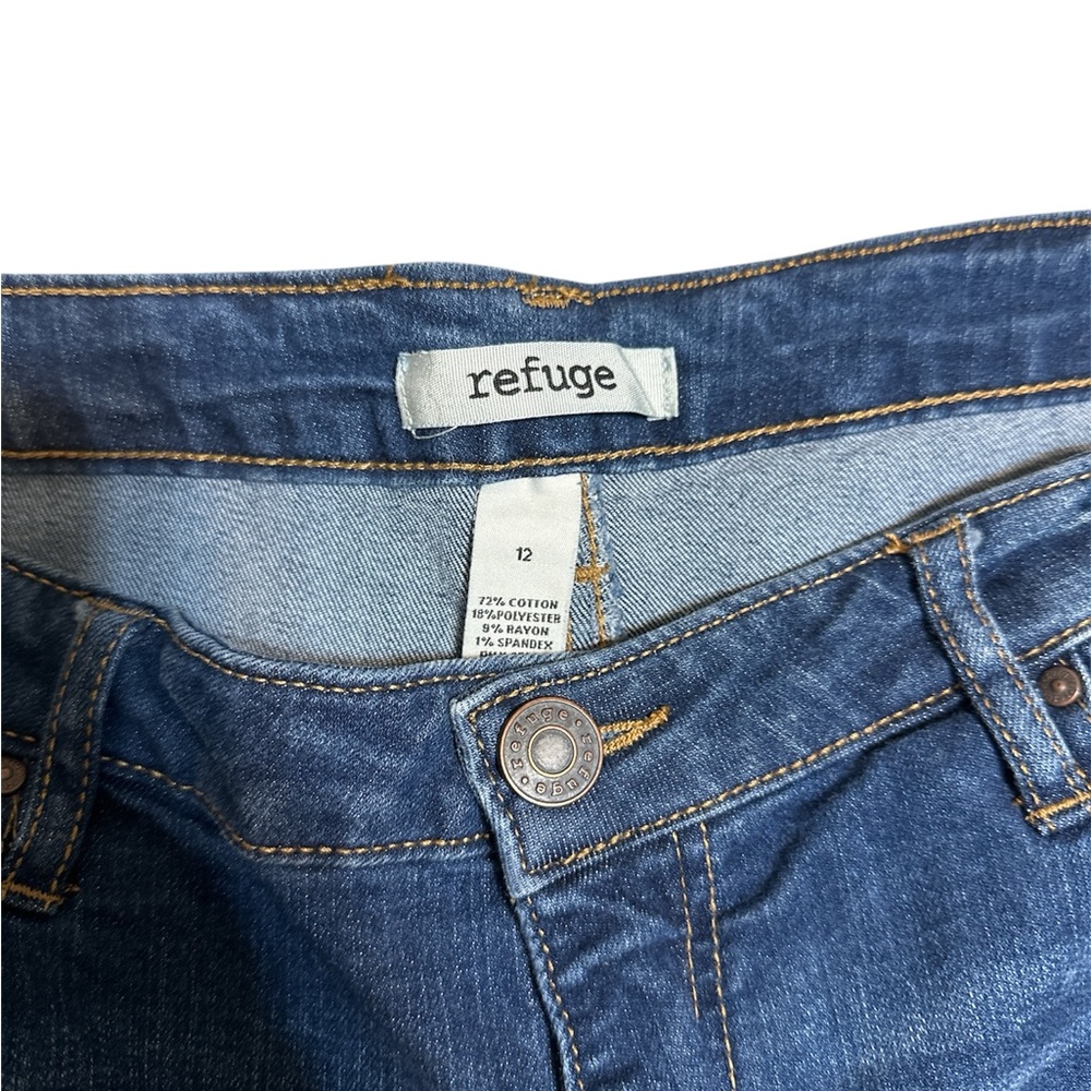 EUC Refuge Junior’s dark wash distress midi short - Picture 3 of 3